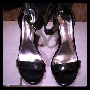 Jennifer Lopez  heels